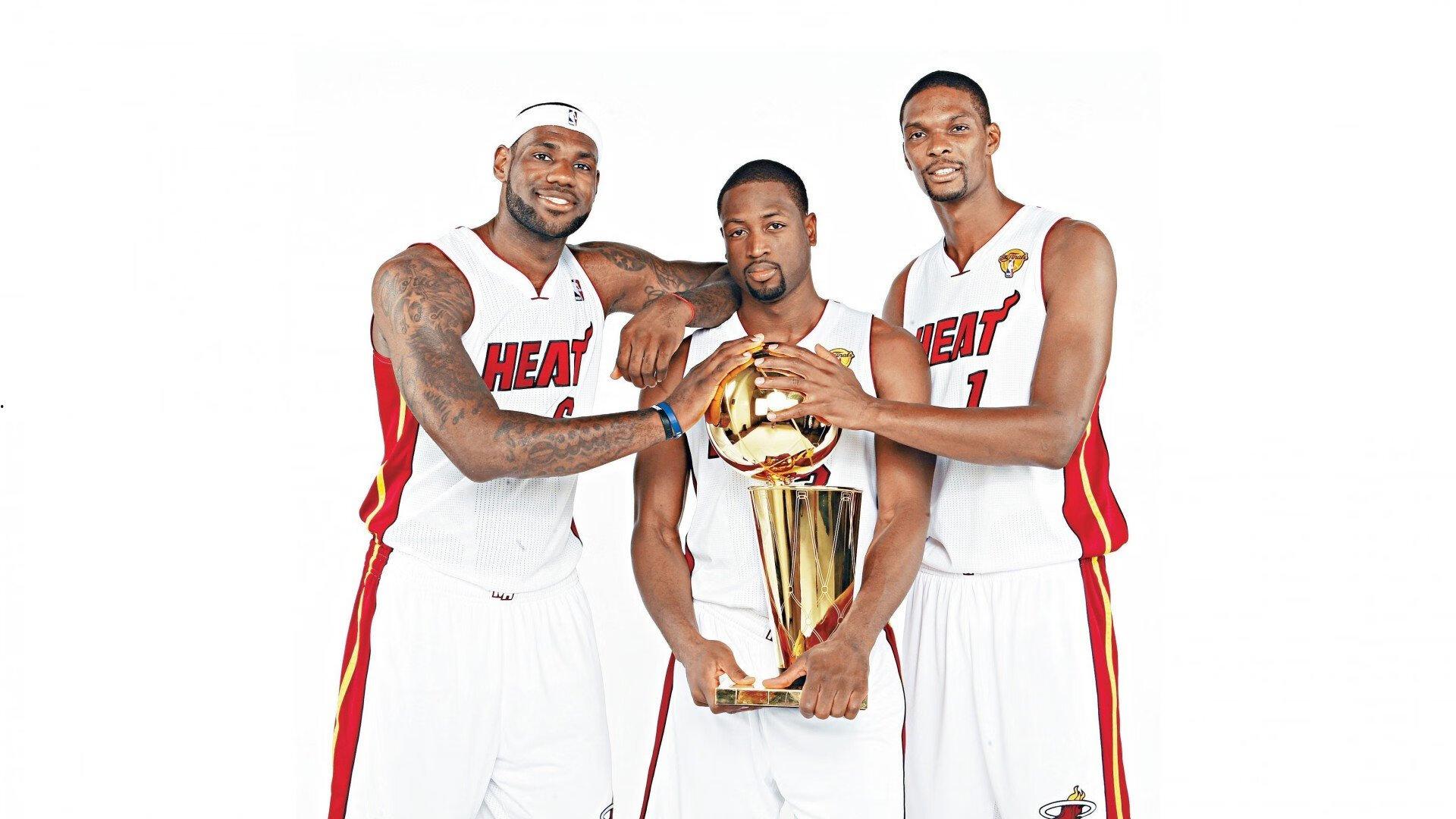 凤凰城骄子西赴洛杉矶 艾顿签两年合约携手詹姆斯冲击总冠军